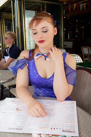 Collier fait main en satin bleu blanc rouge Marianne – Image 3